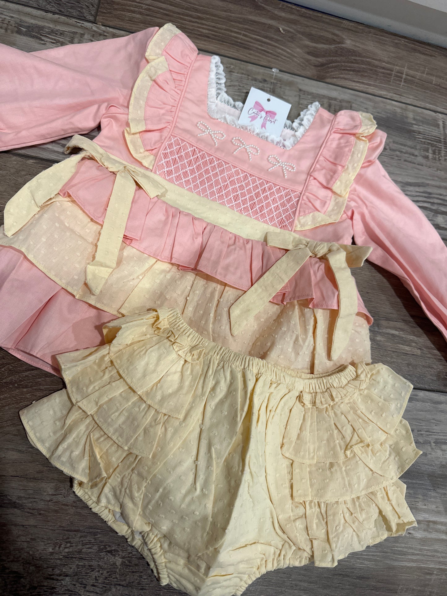 Darling Details Bloomer Set