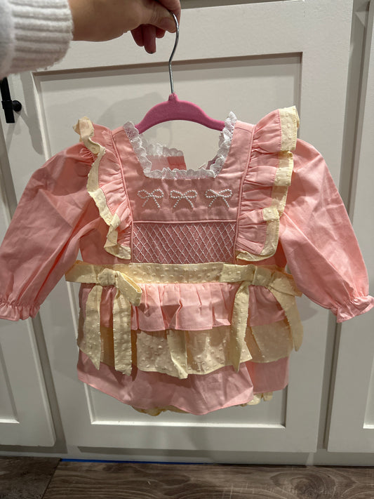 Darling Details Bubble